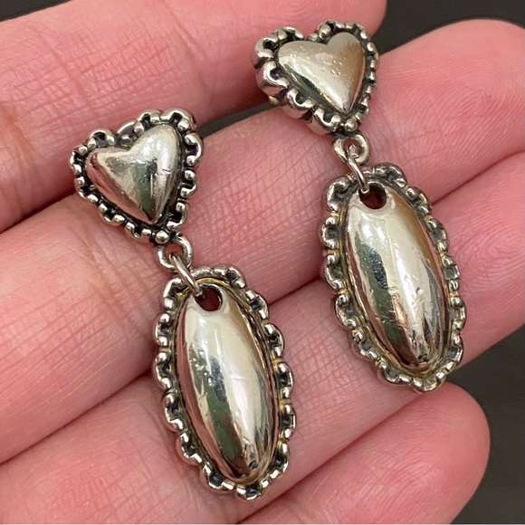 Designer Collection Silver-tone Heart Drop Dangle Earrings - Picture 3 of 10